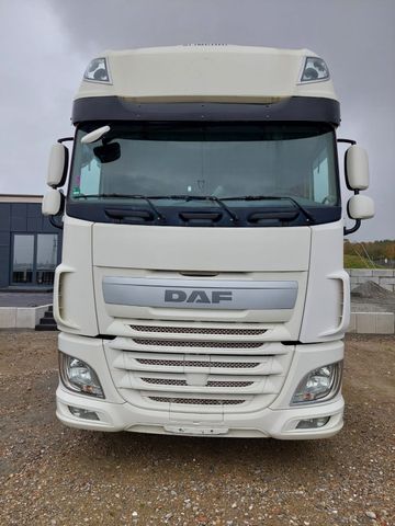 DAF XF 106 Super SpaceCab