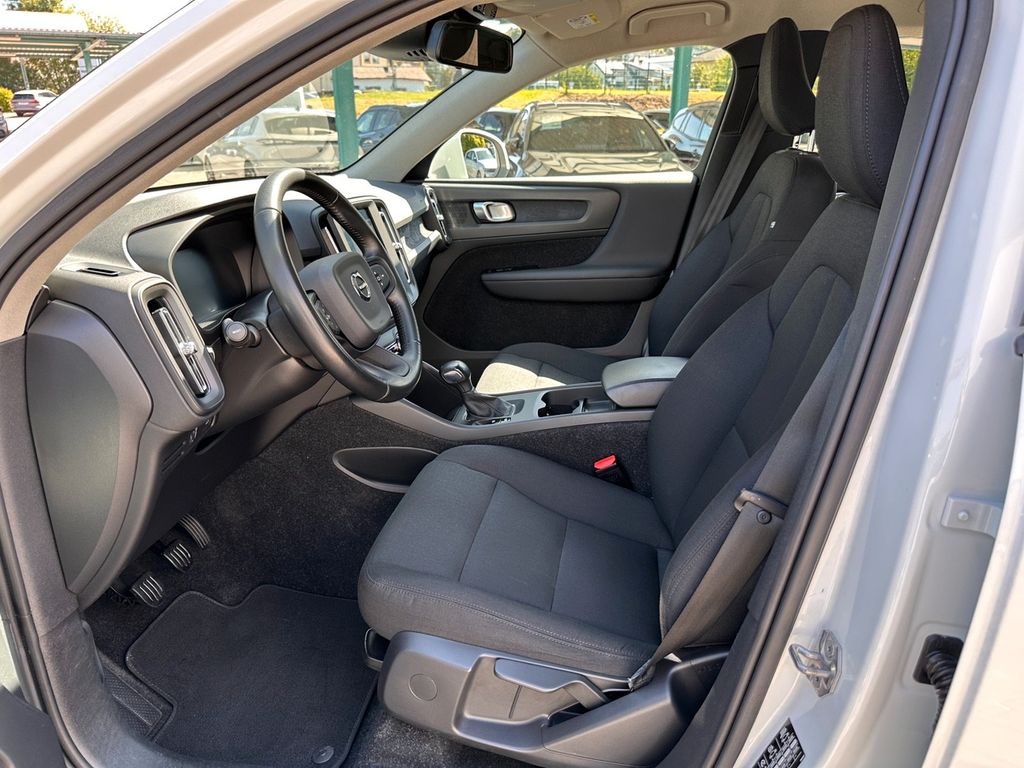 Volvo XC40 D3 2WD *Sitzh.*Navi*LED*Tempomat*LM*