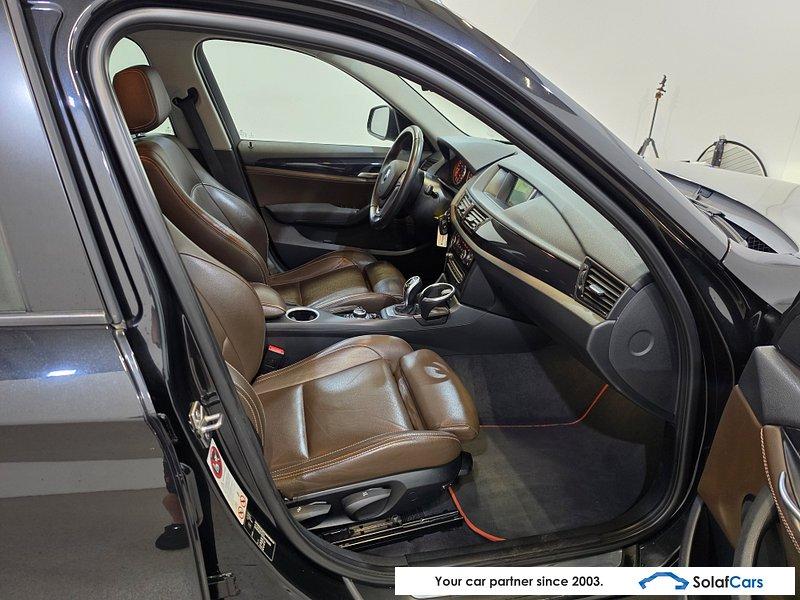 BMW X1 sDrive18d 143 ch • Boîte auto • Cuir brun • GPS • Bi-Xénon • Radars AV/AR