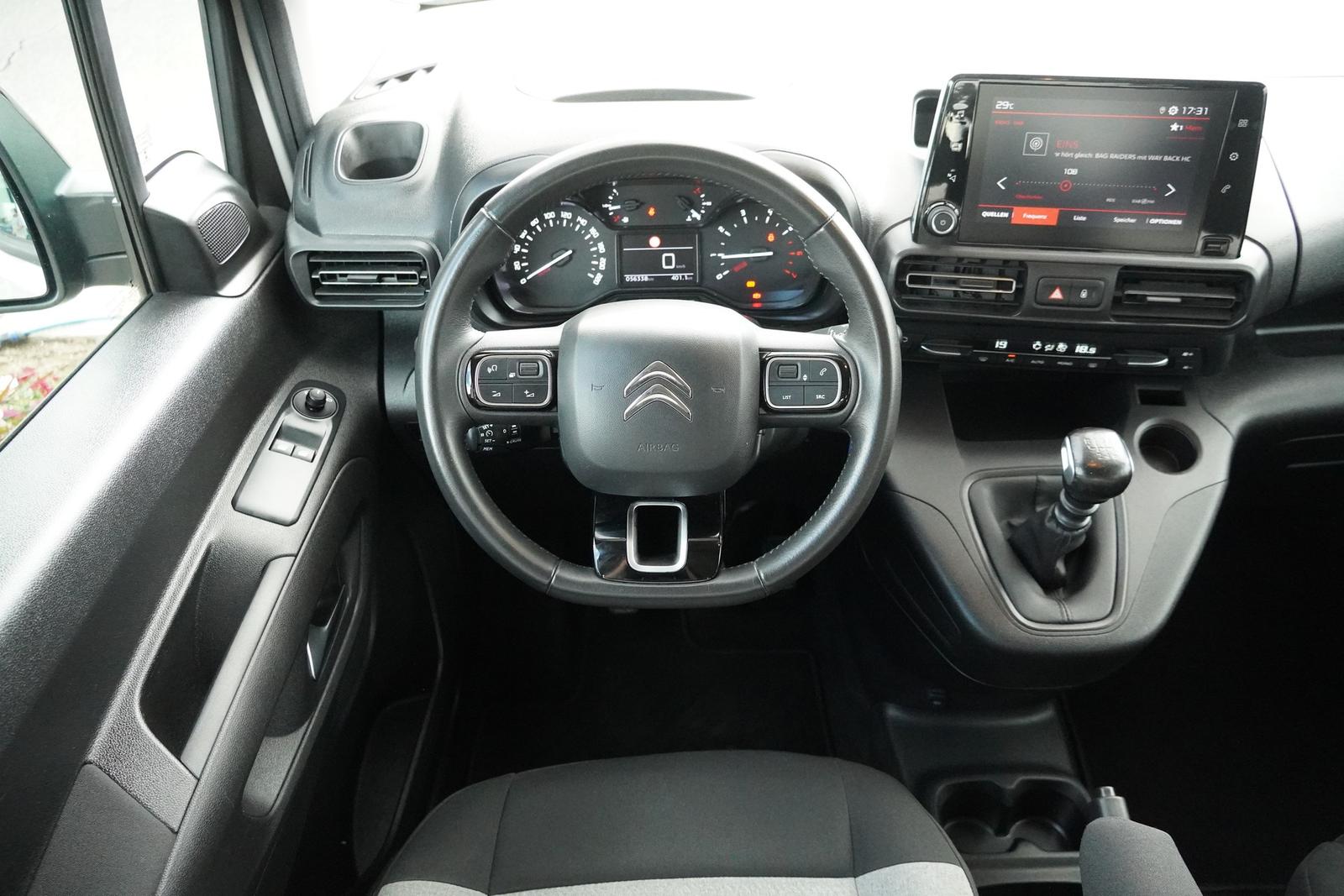 Citroën Berlingo 1.2 12V e-THP MPV Feel M AHK 360° DAB