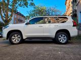 Toyota Land Cruiser 150 2.8 D-4D 177 PS 4x4 Comfort - Toyota Land Cruiser: 150