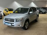 Toyota RAV 4 RAV4 Executive Vollleder Navi - gebrauchte Toyota RAV 4 aus dem Jahr 2006
