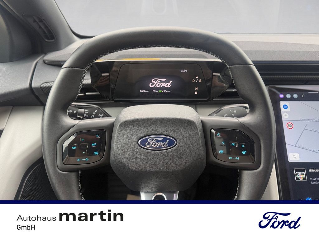 Fahrzeugabbildung Ford Capri Premium Extended Range ACC HUD MATRIX-LED