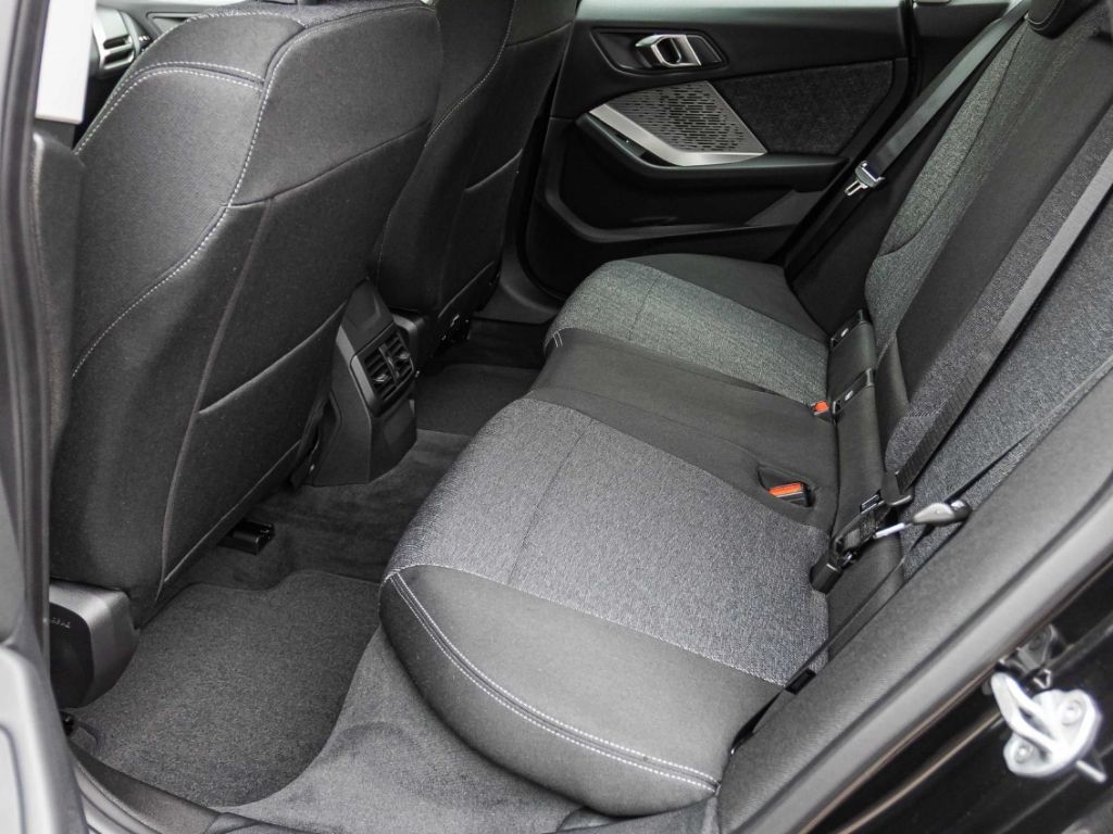 BMW 216 - Bild 13