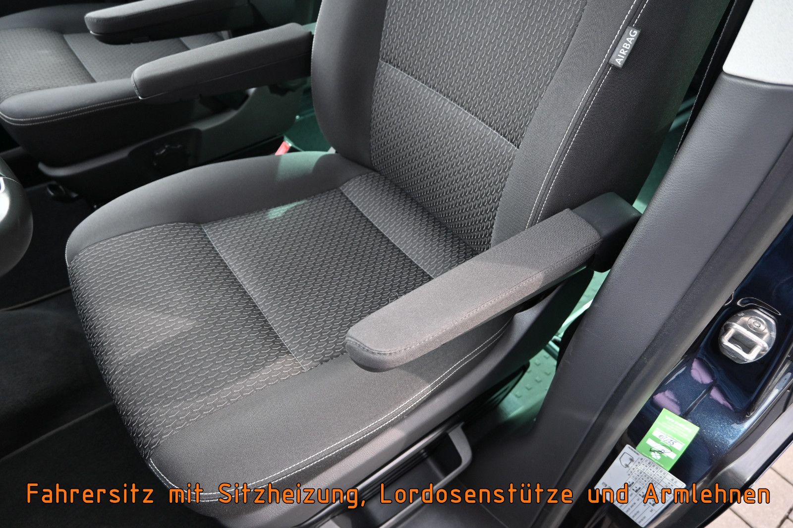 Fahrzeugabbildung Volkswagen T6 California 2.0 TDI °ACC°AHK°STANDHEIZUNG°