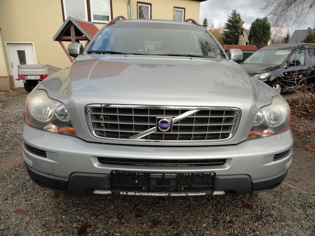 Volvo XC 90 XC90 D5 Momentum 7 Sitzer+4WD+Navigation