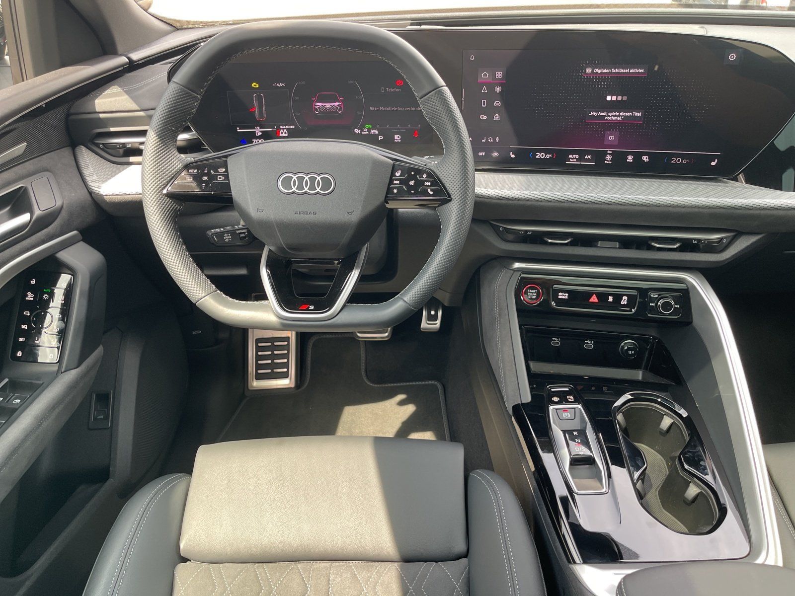Fahrzeugabbildung Audi SQ5 3.0 TFSI quattro 360,AHK,HUD,Kamera,LED,Navi