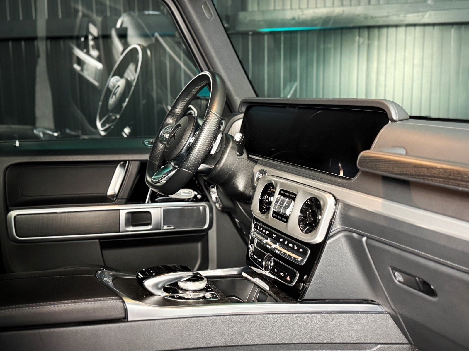 Fahrzeugabbildung Mercedes-Benz G 500 + Brabus + Burmeister + Standheiz. + Carbo