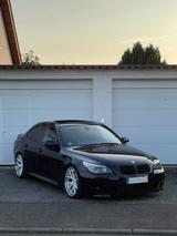 BMW E60 545i V8 / Unkikat - BMW 545 aus 2005: 545i