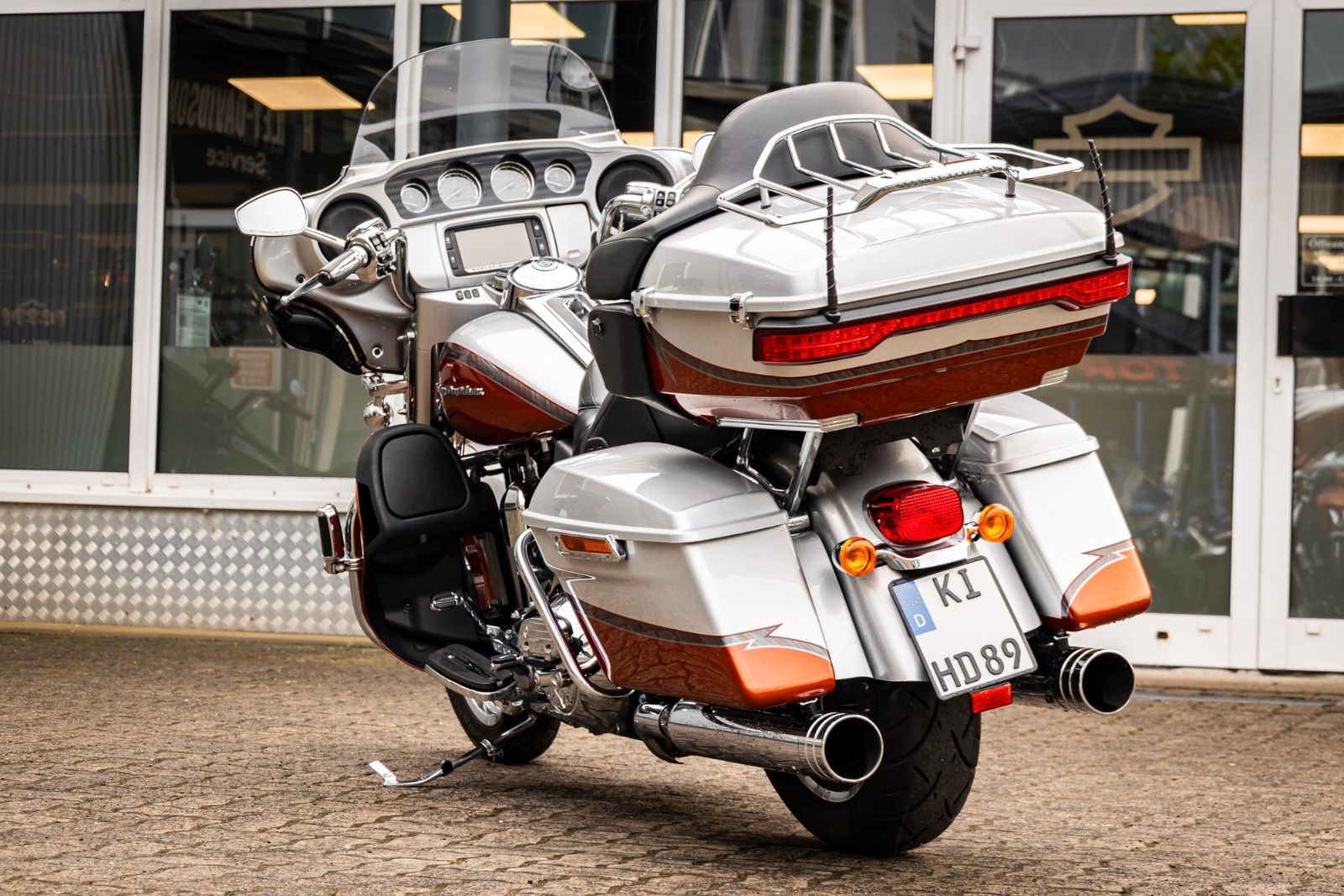 Fahrzeugabbildung Harley-Davidson FLHTKSE CVO Electra Glide Ultra Limited 110 CUI