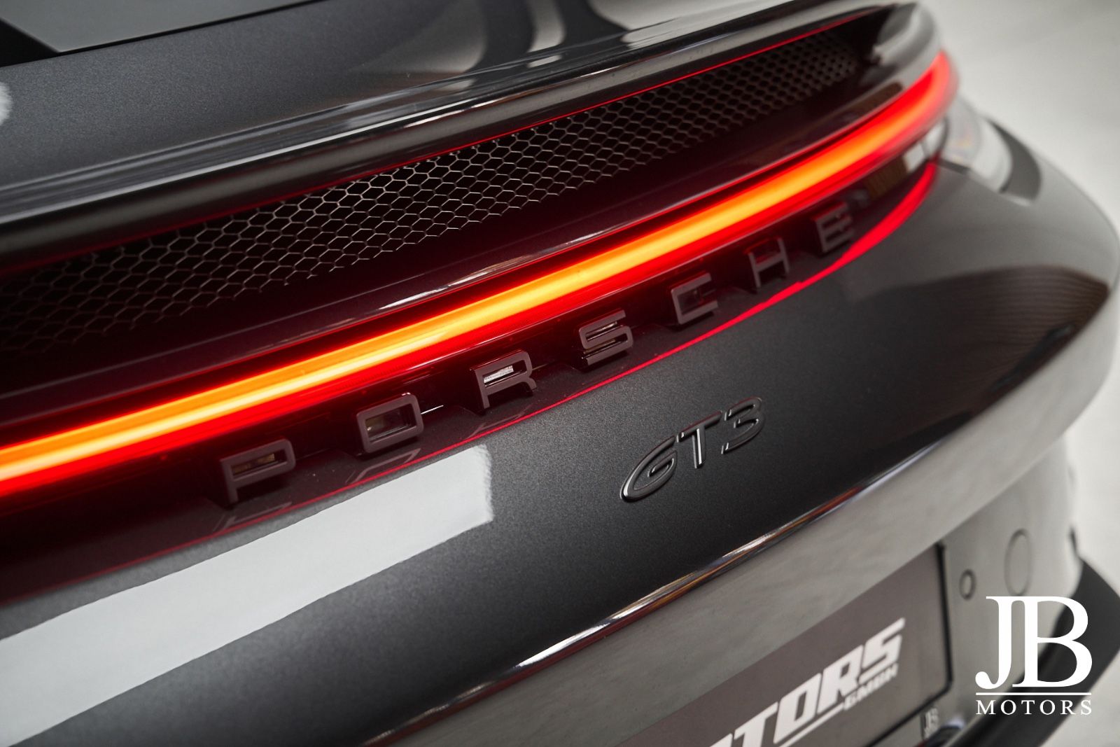 Fahrzeugabbildung Porsche 992.1 GT3 PTS PCCB Lift 18-Wege BOSE Carbon