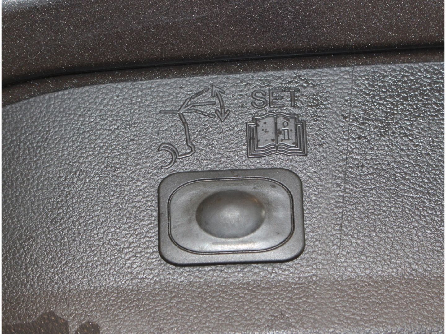 Fahrzeugabbildung Ford Kuga Individual 2.0 TDCi *AHK*Pano*Klima*