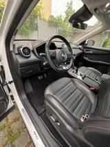 MG EHS 1.5 T Luxury Auto Luxury  - MG in München