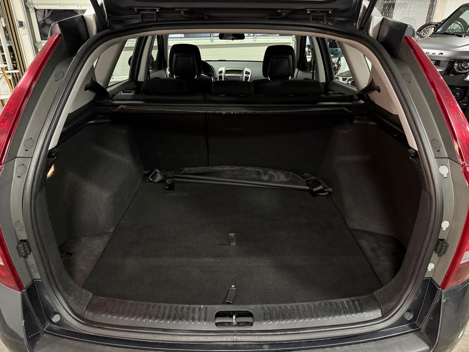 Kia cee'd Sportswagon EX 1.4 / Klimaanlage