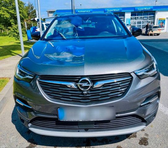 Opel Grandland X 1,6 Turbo 133Kw