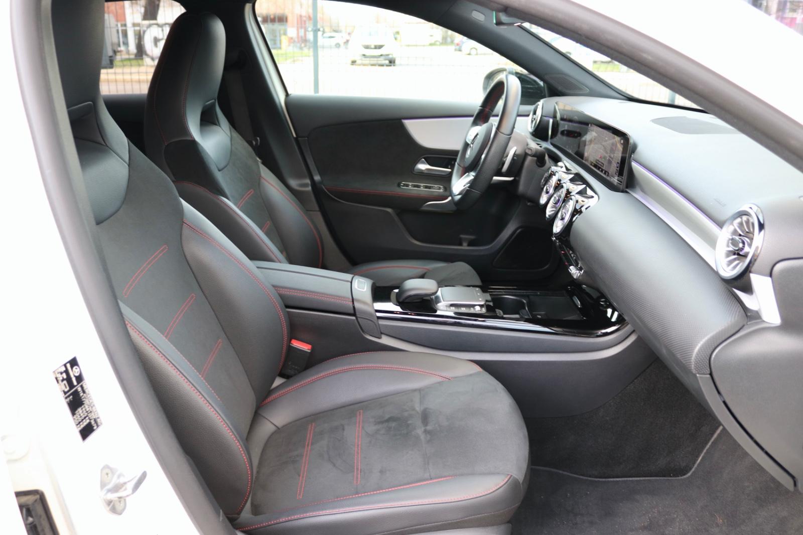 Mercedes-Benz A-Class A200 4Matic AMG Line Night MBUX SHZ Ambiente LED, миниатюра 22