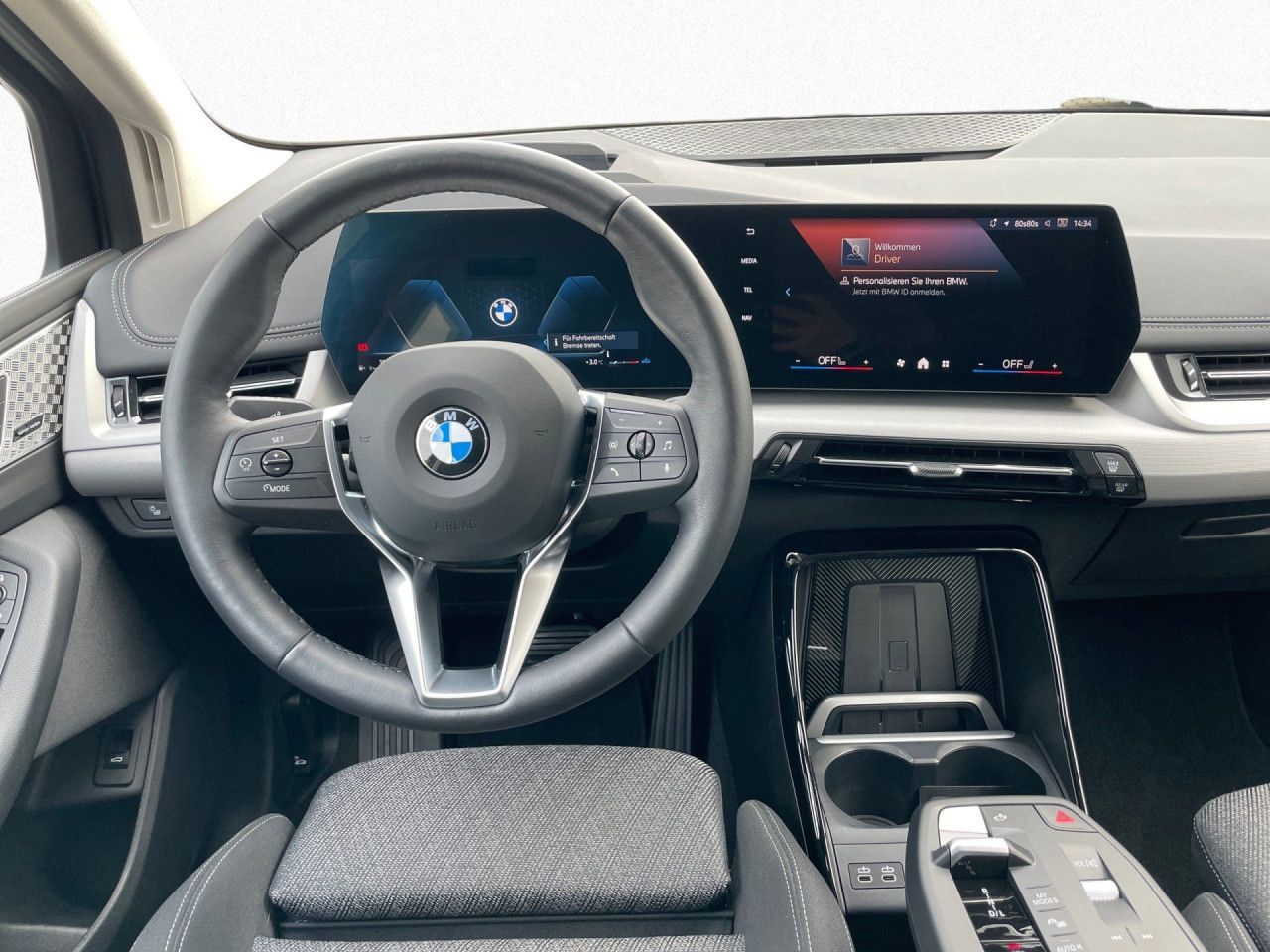 BMW 218 Active Tourer - Bild 16