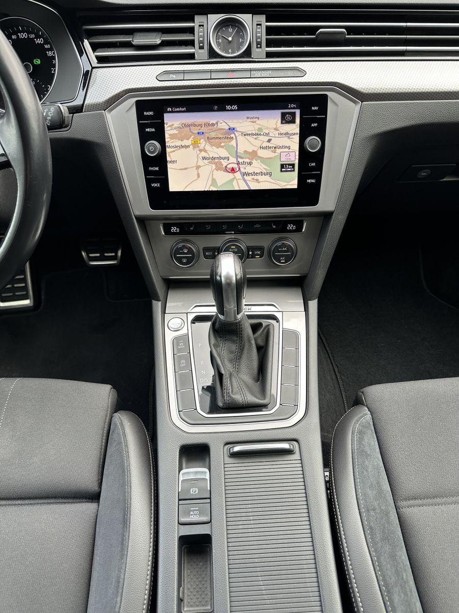 Fahrzeugabbildung Volkswagen Passat Alltrack 2.0 TSI DSG NAV+SHZ+ACC+KAMERA+2