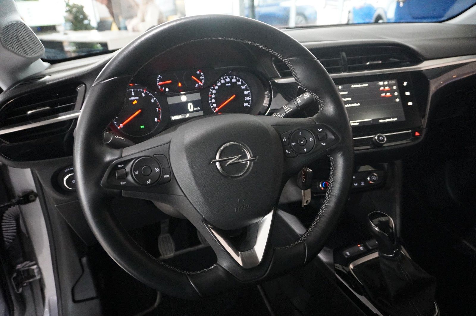 Fahrzeugabbildung Opel Corsa F 1.2 ELEGANCE NAVI/LED/TEMP./SPORT/DAB+
