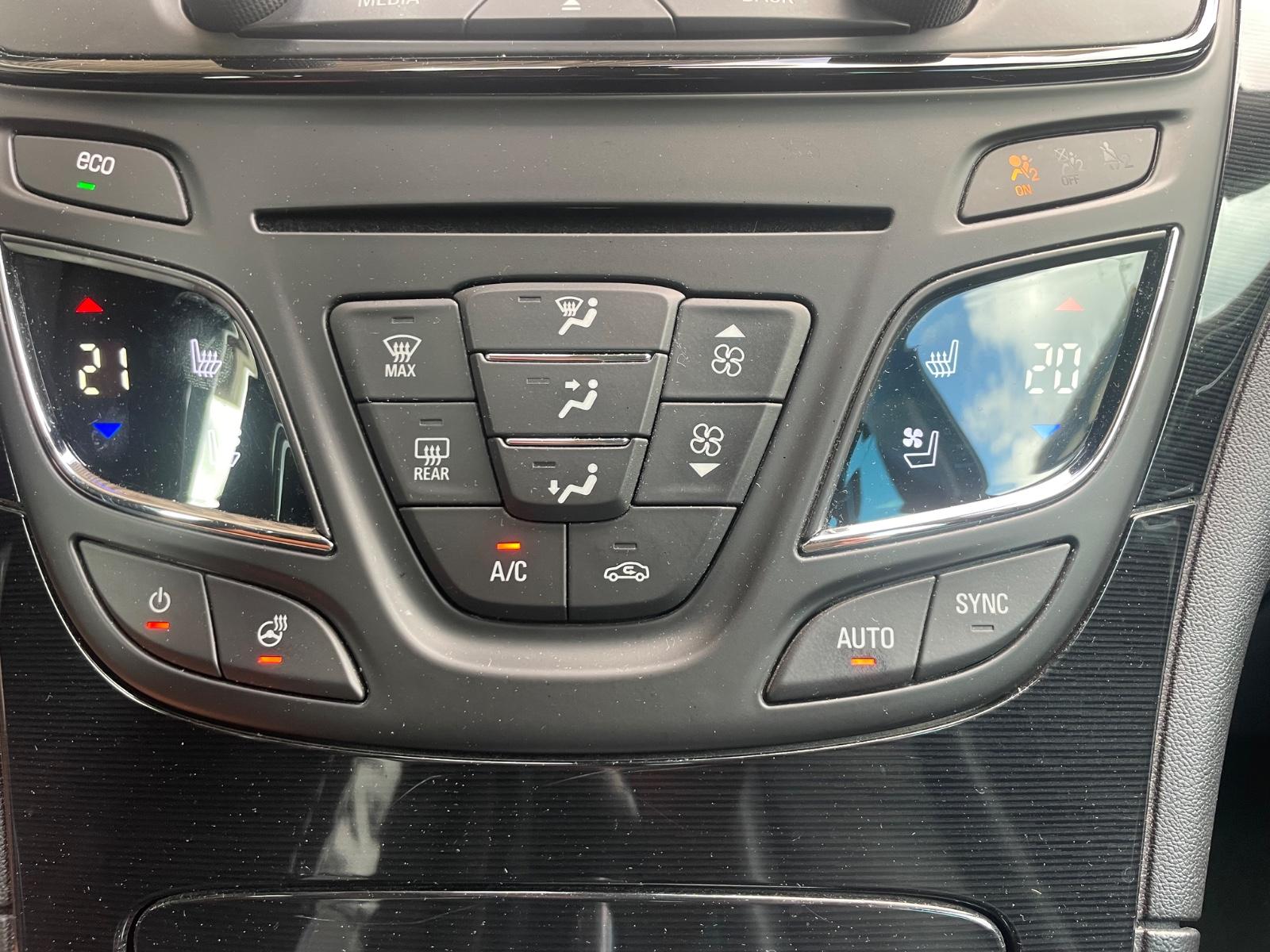 Opel Insignia 2014 — photo 13