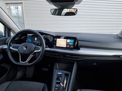 Fahrzeugabbildung Volkswagen Golf VIII Variant 2.0 TDI Life LED NAVI SHZ