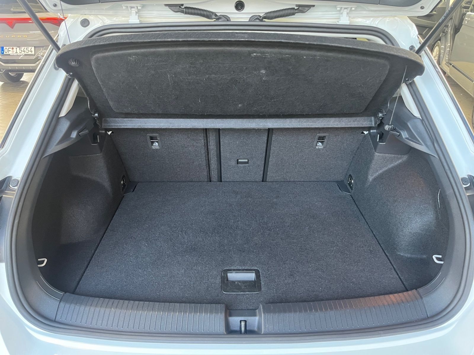 Volkswagen T-Roc - Bild 7
