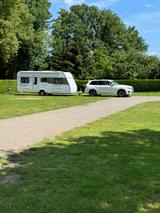 Bürstner Averso Plus 520 T + Luxor Luftzelt - Wohnwagen mit 7 Schlafplätzen