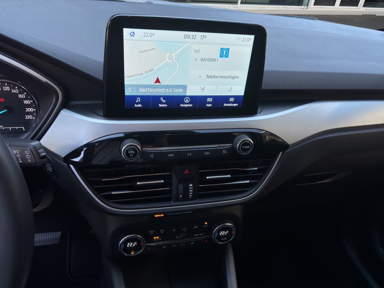 Fahrzeugabbildung Ford Kuga Plug-In Hybrid Cool & Connect