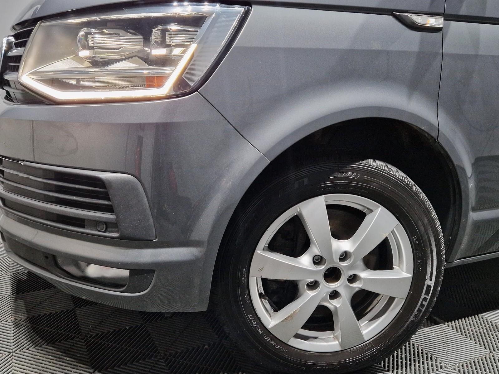 Volkswagen T6 California Beach 2.0 TDI 4Motion | 204 ch | BVA | Toit relevable | Chauffage stationnaire | Feux LED | Attelage amovible