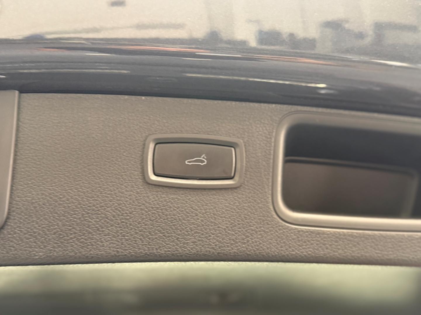 Porsche Macan S Luft/AHK/El. Pano/Navi Leder/BOSE/360KAM