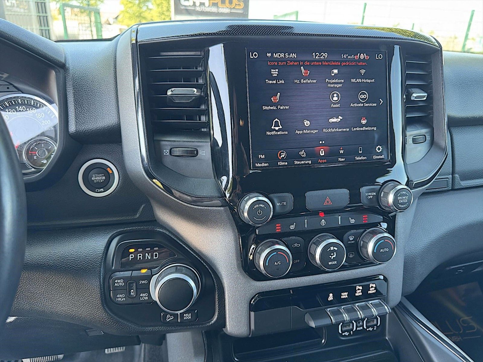 Fahrzeugabbildung Dodge RAM 5.7 V8 HEMI 4x4 Offroad BUILT TO SERVE *LED*