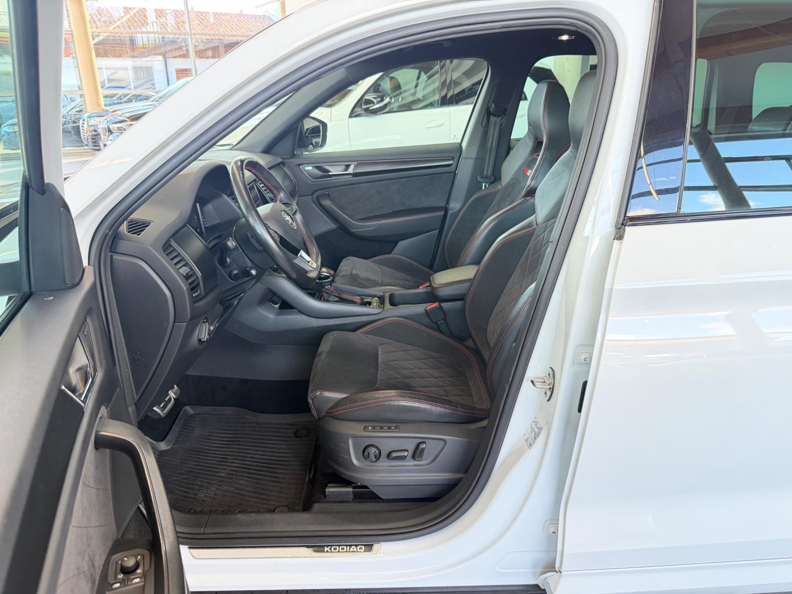 Skoda Kodiaq VRS 4x4 7-Sitze Virtual ACC LED 360KAM