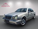Mercedes-Benz E 240 Elegance/1.Hand/Xenon/Standheizung/V6 - Mercedes-Benz E 240 aus 1998