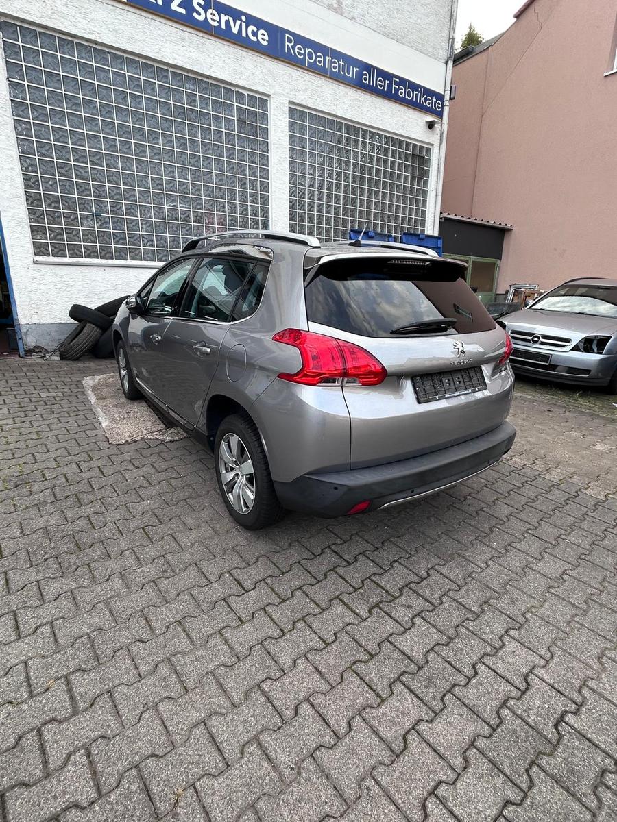Peugeot 2008 Active e-HDi 92 STOP & START Active