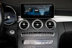 MERCEDES-BENZ C 300 AMG Cabrio Night*Multibeam*Memory*Air*19"