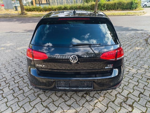 VW Golf VII Lim. Lounge BMT — Bild 6