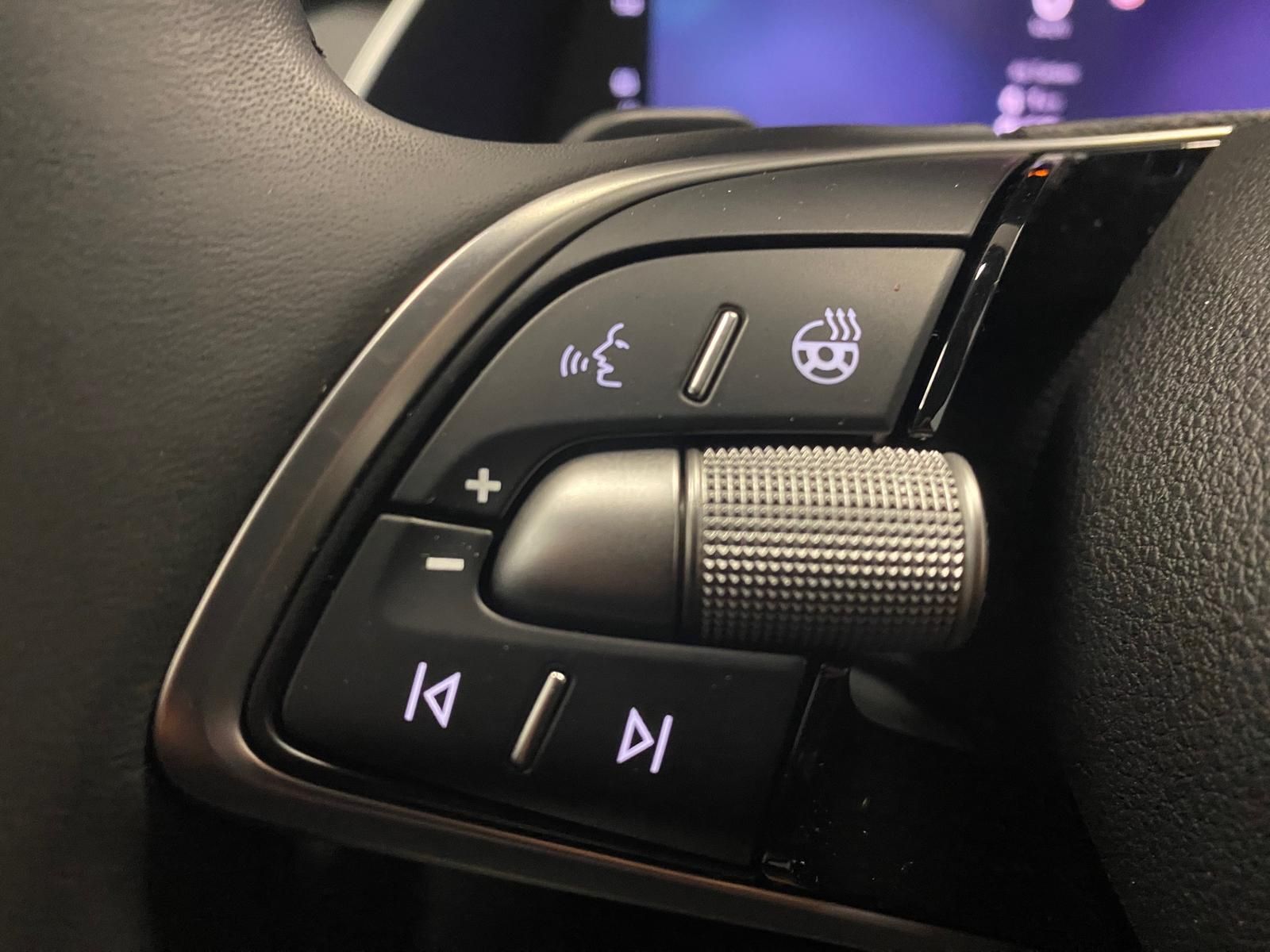 Fahrzeugabbildung SKODA Octavia 1.5 TSI mHEV+ACC+TOTWINKEL+LED+APP+RFK++