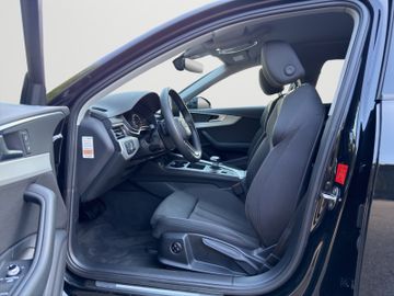 Audi A4 - 4
