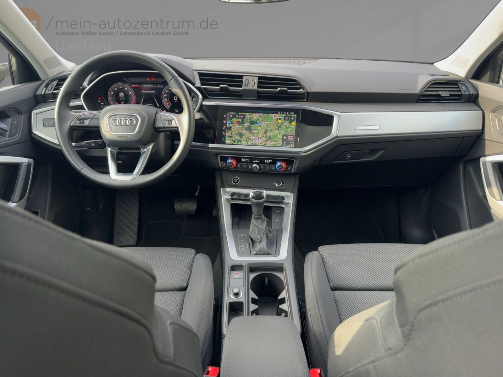 Fahrzeugabbildung Audi Q3 Sportback 40 2.0 TFSI quattro Alu LEDScheinw.