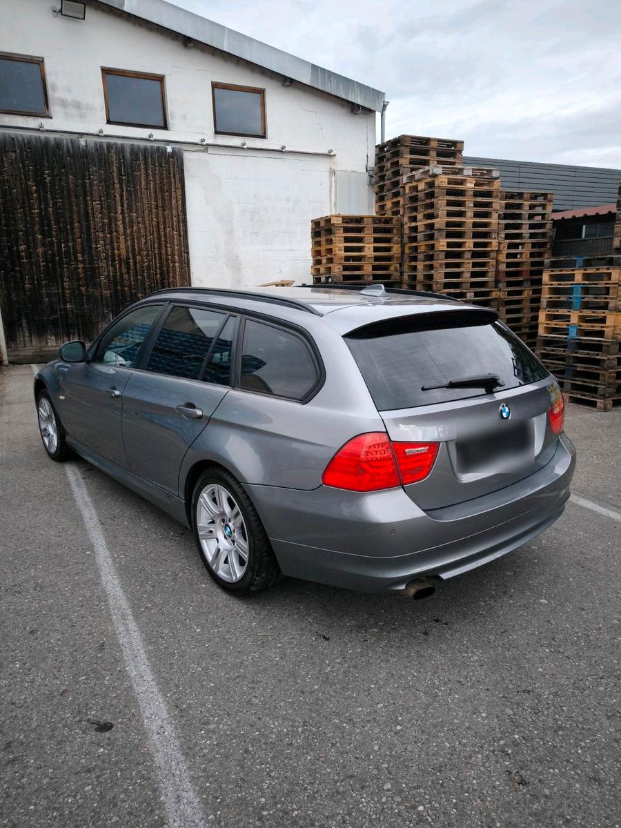 BMW 318 2011 — engine 143 HP (105kW)