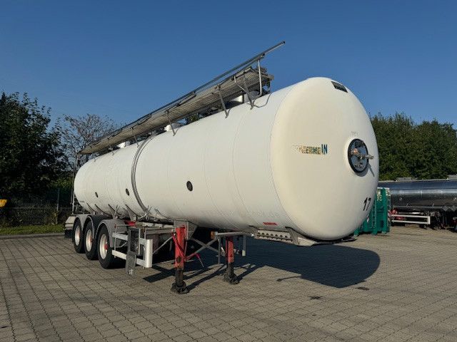 Magyar 31.000 Liter/3 Kammer/ Milch/ CIP