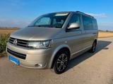 Volkswagen T5 Multivan NEUER MOTOR  17000km - VW T5 Gebrauchtwagen in Freiburg