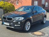 BMW X6 2015 - BMW X6: Limousine