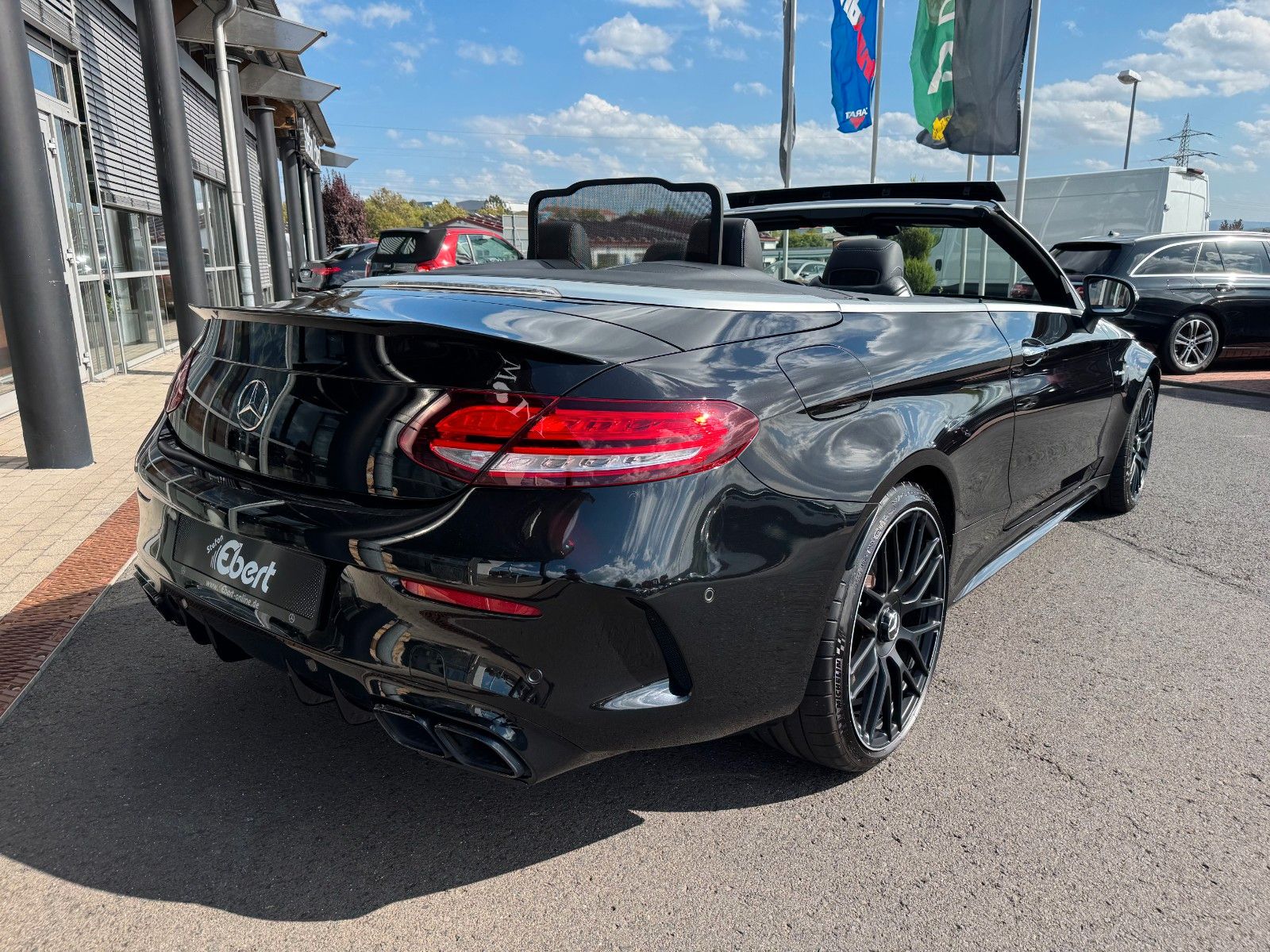 Fahrzeugabbildung Mercedes-Benz C 63 Cabrio Drivers+Burm+S-Klima+Memory+MBeam