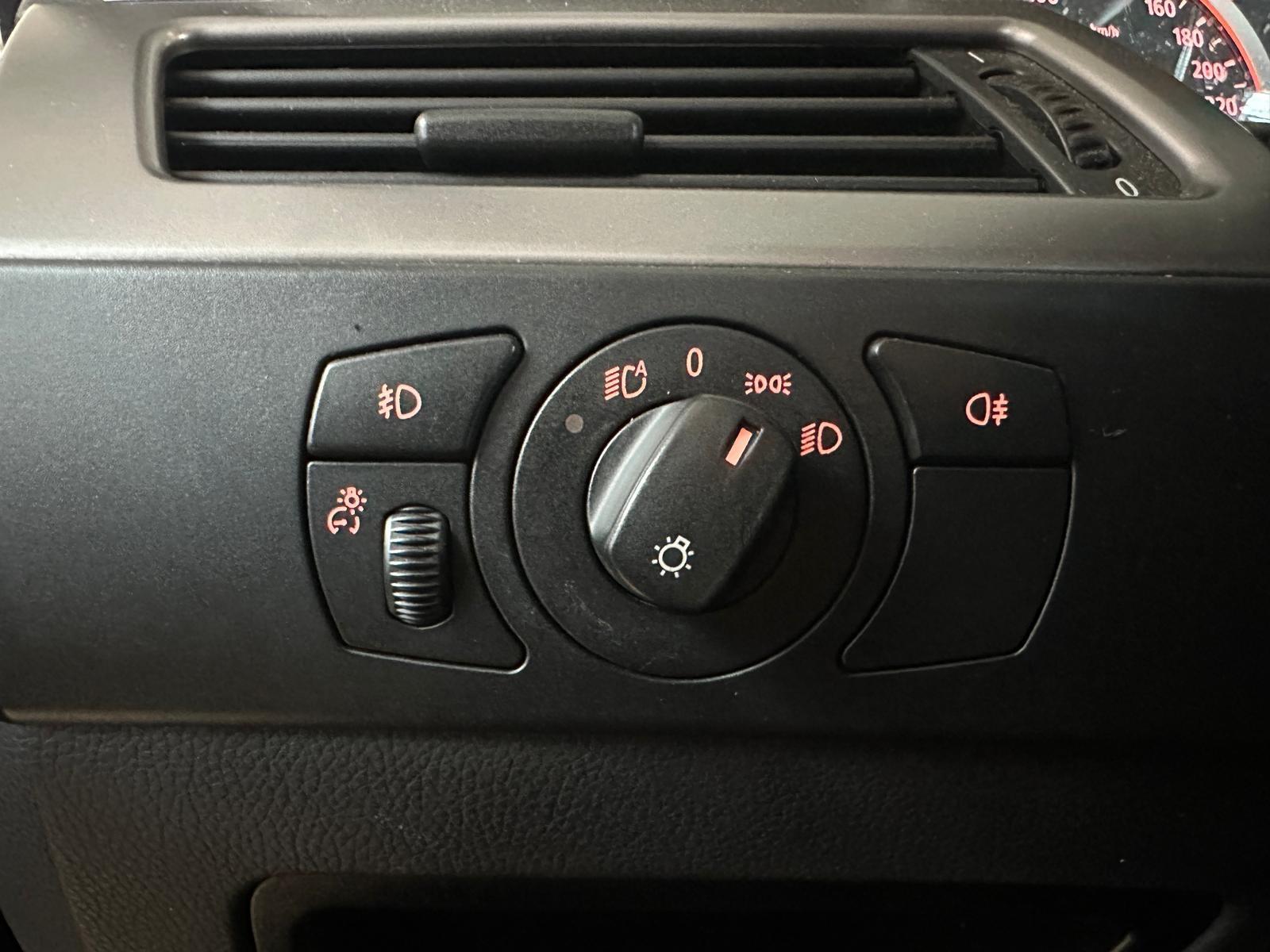 BMW 525 2004 — photo 15