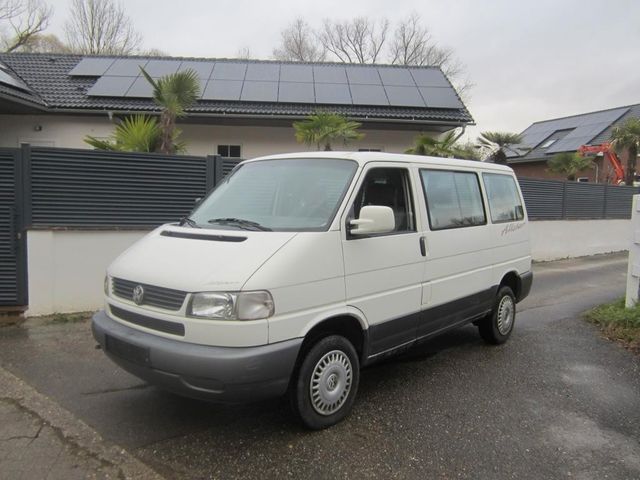 Volkswagen T4 Multivan 2.5 Webasto AHK Tisch Bett Allstar