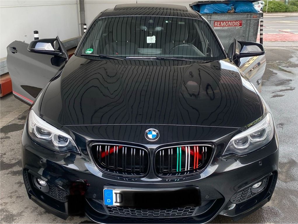 Image of BMW 218