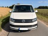 Volkswagen T6 Multivan - Generation Six - VW T6 Multivan in Kiel