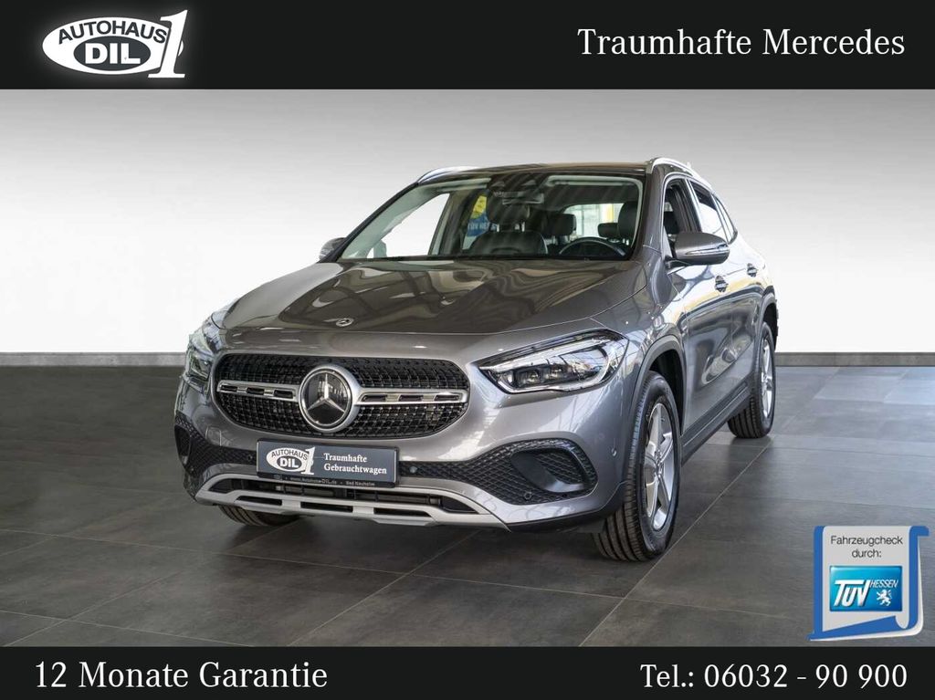 Mercedes-Benz GLA 200