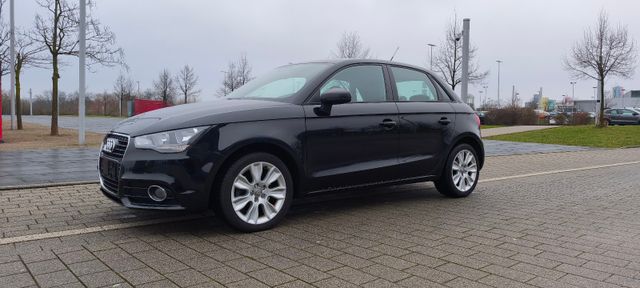 Audi A1 Sportback ,1-Hd,Tüv,Reifen,Service neu,S.gepf